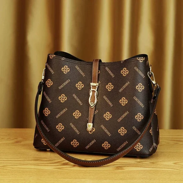 Unique Trending Stylish best Ladies clutch hand bag